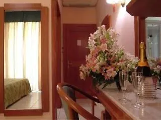 Astor Hotel Bologna
