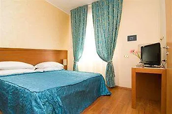 Astor Hotel Bolonya 3*,
