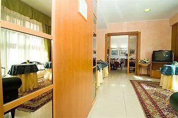 Astor Hotel Bolonya 3*,  İtalya