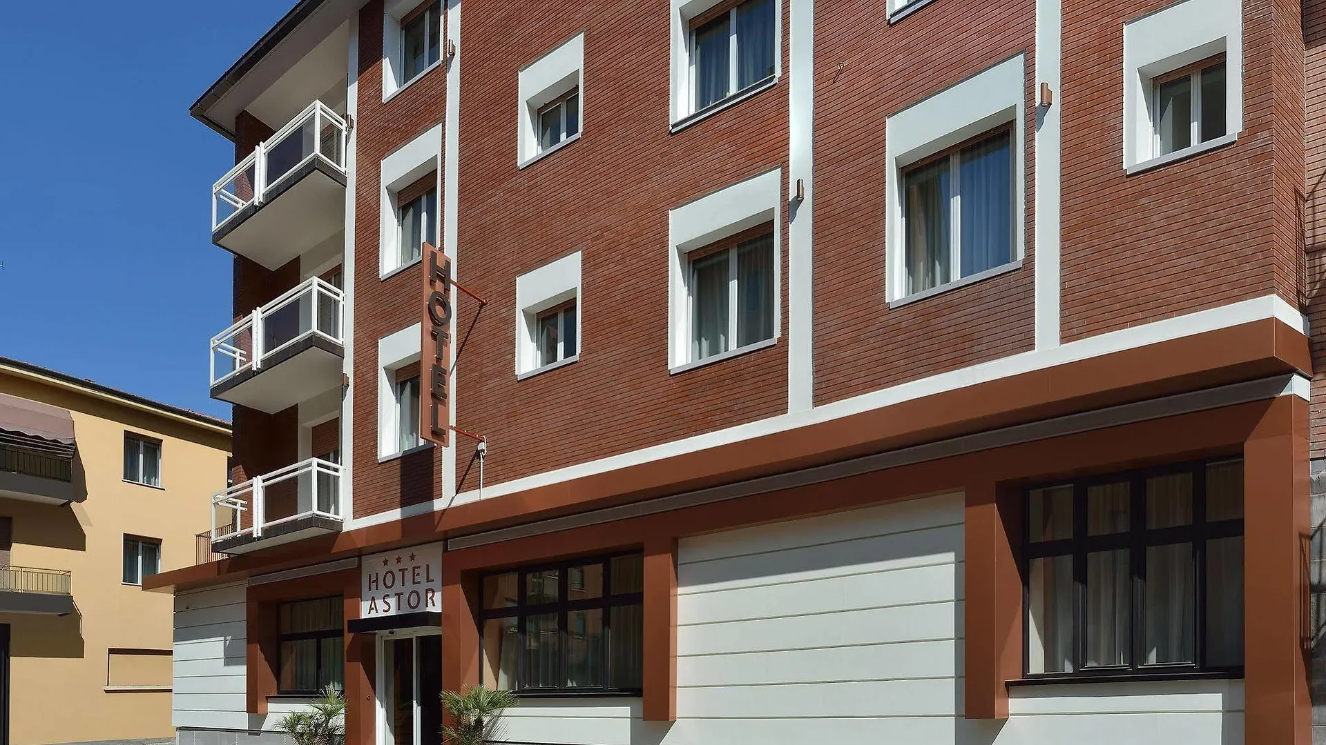 Astor Hotel Bologna
