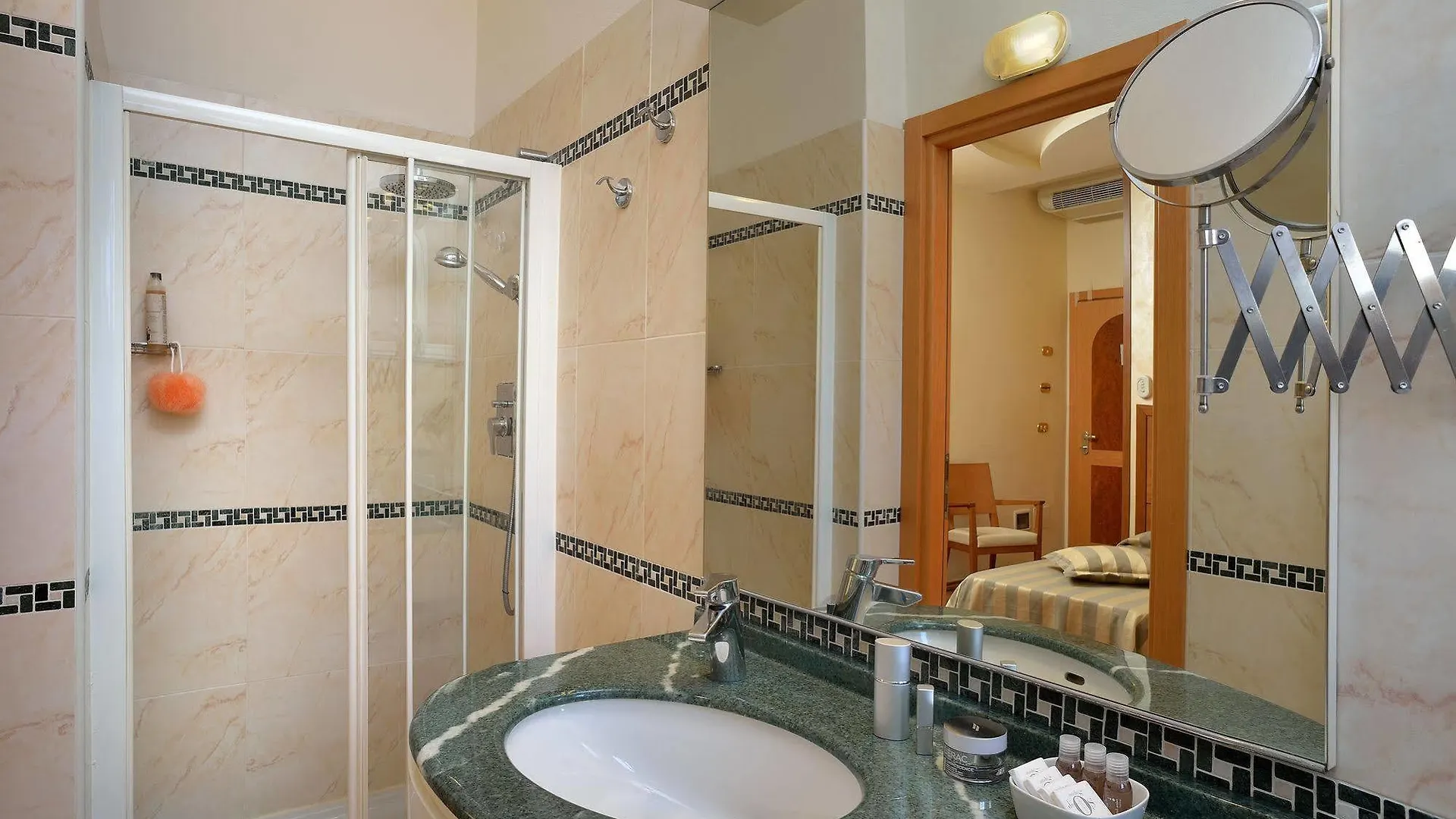 Astor Hotel Bologna Italy