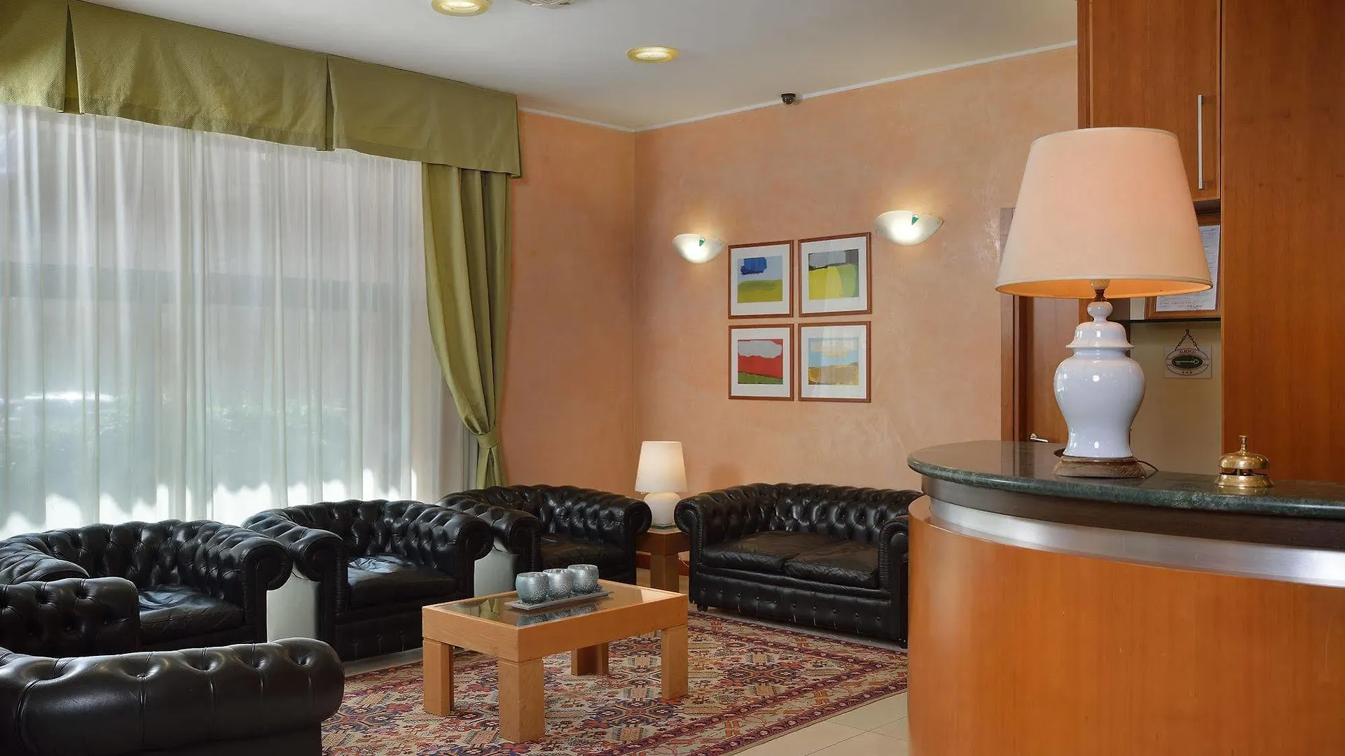 Astor Hotel Bologna