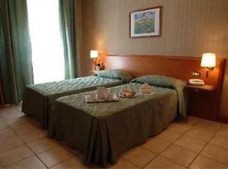 Astor Hotel Bolonya İtalya