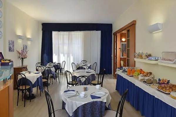 Astor Hotel Bologna 3*,